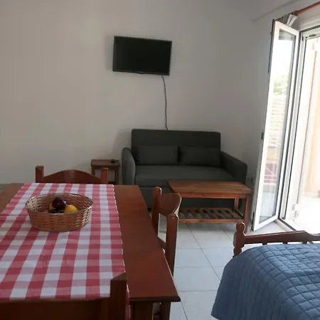 Yiampanaki Daire Vasiliki